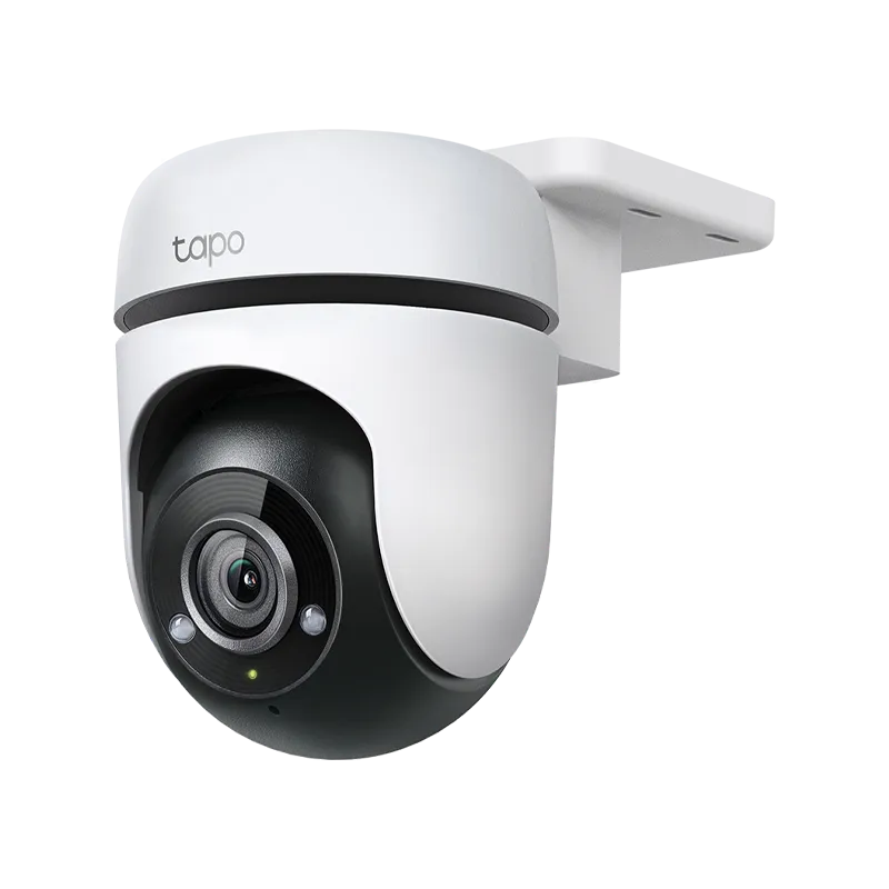 Cámara de seguridad TP-Link Tapo C500 en vista frontal, mostrando su diseño compacto de 123.8 x 123 x 90 mm, lente con apertura F2.0 y campo de visión de 85.5°, LEDs IR con alcance de hasta 30 metros, y certificación IP65 para exteriores. Equipada con resolución Full HD 1080p, movimiento horizontal de 340° (cobertura 360°) y vertical de 90°, detección de personas con seguimiento inteligente, audio bidireccional con cancelación de ruido, sirena de 90 dB, almacenamiento microSD hasta 512GB, compatibilidad ONVIF, y soporte para Asistente de Google y Amazon Alexa.